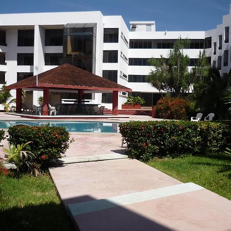 Hotel Debliz Campeche Luaran gambar