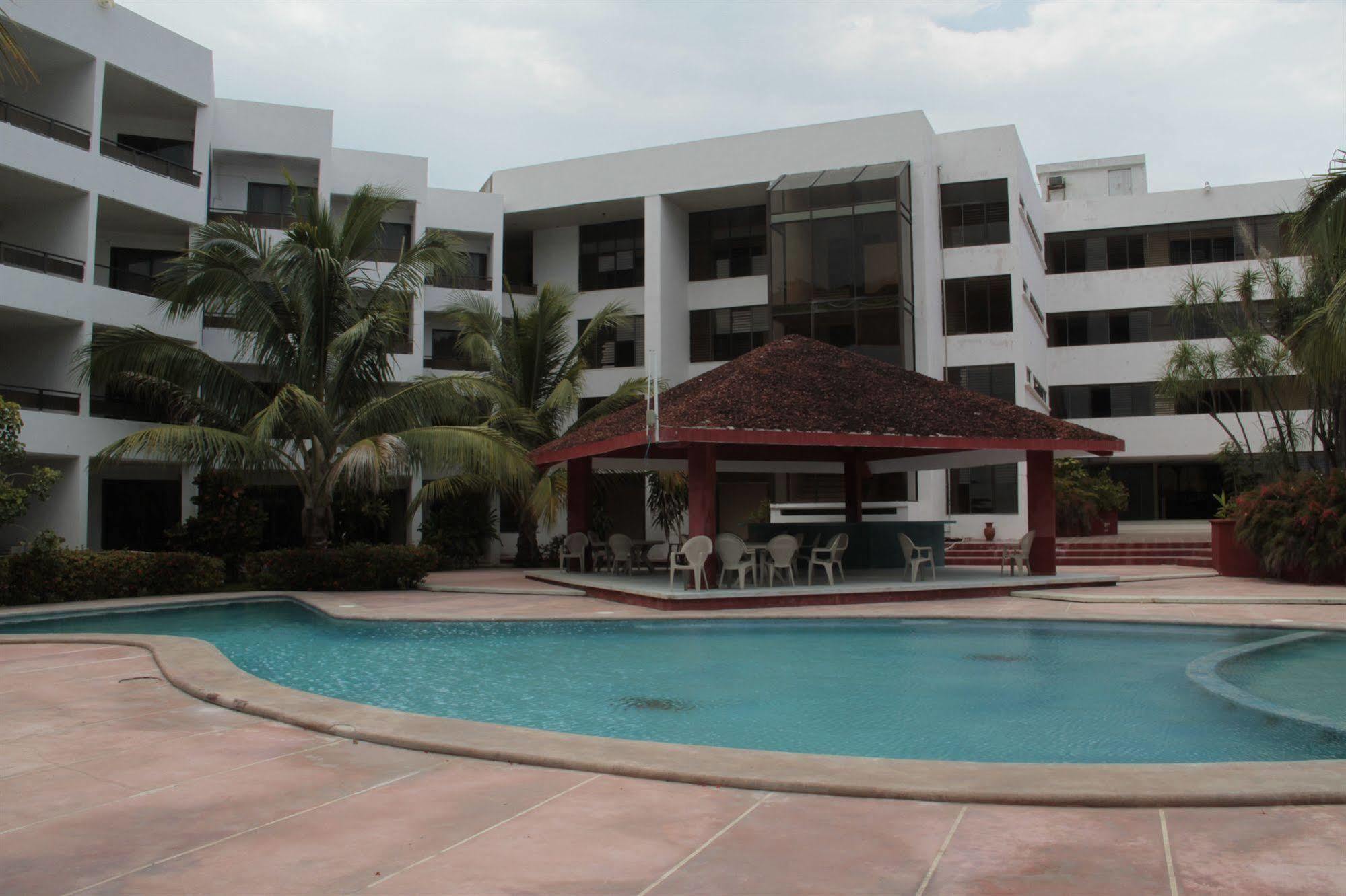 Hotel Debliz Campeche Luaran gambar